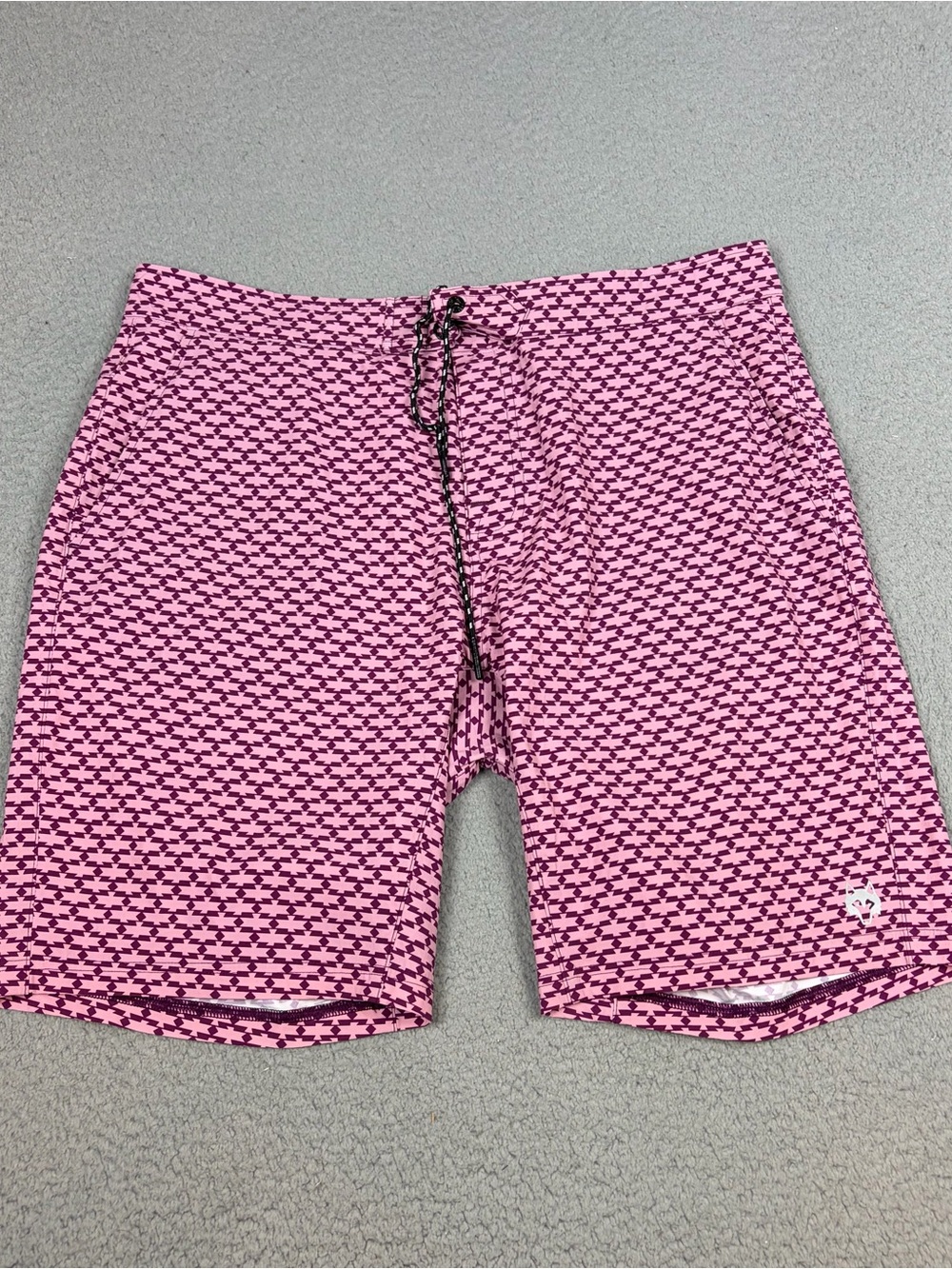 Greyson Board Shorts Men’s 38 Pink Geometric Swim Beach Drawstring